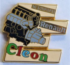 Pin's Arthus Bertrand automobile , moteur Renault 16 soupapes , Cléon . 