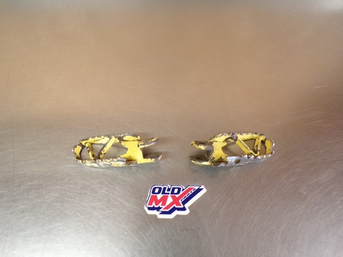 Cales pieds suzuki 250 - cales, rm