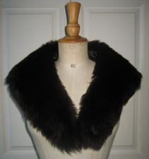 Ancien Col en véritable