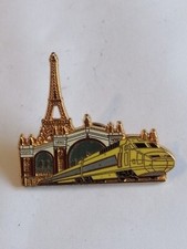 Pin's émaillé vintage -