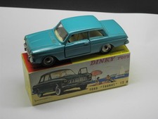vrai DINKY toys 538- FORD
