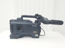 PANASONIC AJ-HPX3000G P2 HD CAMCORDER 490 hrs + AJ-HVF21G + microphone