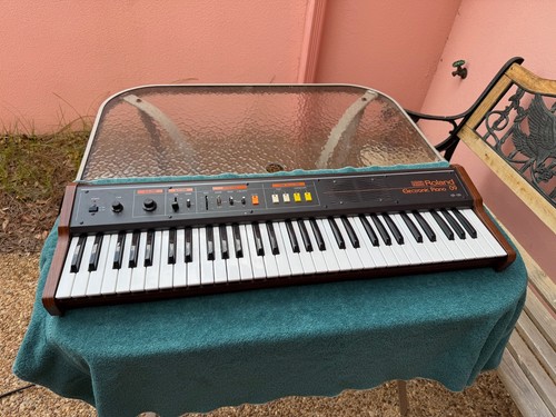 Roland electronic piano - electronic,