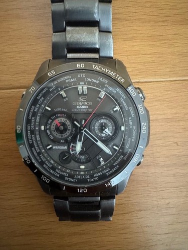 Montre chronographe solaire