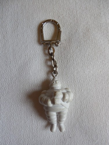 Ancien porte cle - porte,