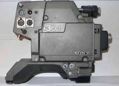 Camera studio tri - camera,