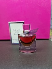 Miniature de parfum La vie est belle de Lancôme - L'eau de parfum intense 4 ml