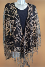 📌 Châle Vintage Brodé en