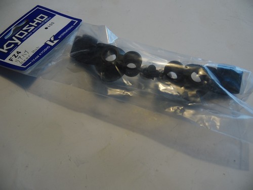 Kyosho fz4 rear - hub, ten