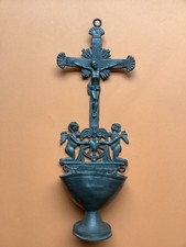 Benitier etain avec angelots 