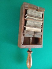 Ancien sabot presse-cartes en