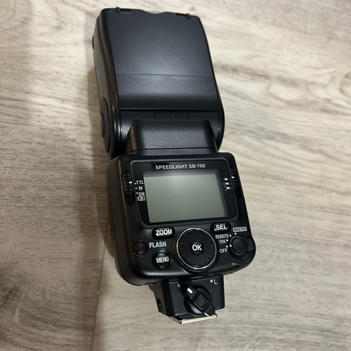 Nikon speedlight 700 shoe - speedlight, sb-700