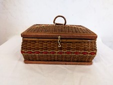 Coffret En Osier Et Scoubidou