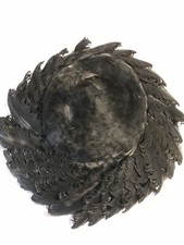 Ancien chapeau à plumes naturelles