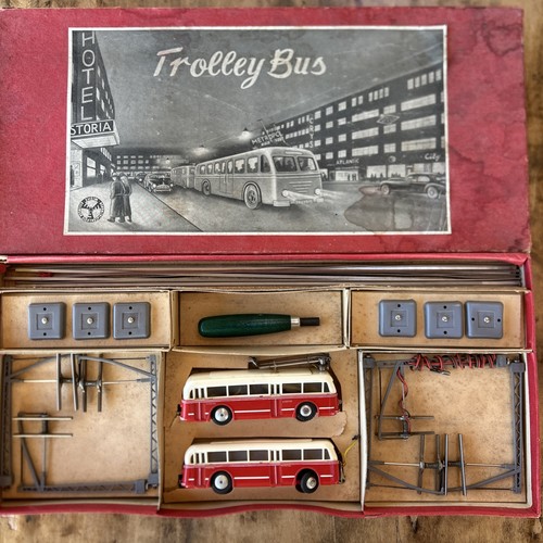 Coffret eheim trolleybus - coffret,
