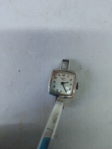 Ancienne montre femme - ancienne,