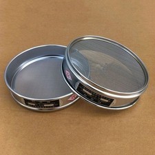 Tamis en maille chrom��e