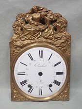 Ancien cadran façade de