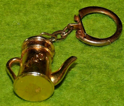 Ancien porte clés - , cafetière