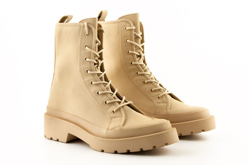 Bottes lacets zara - à,