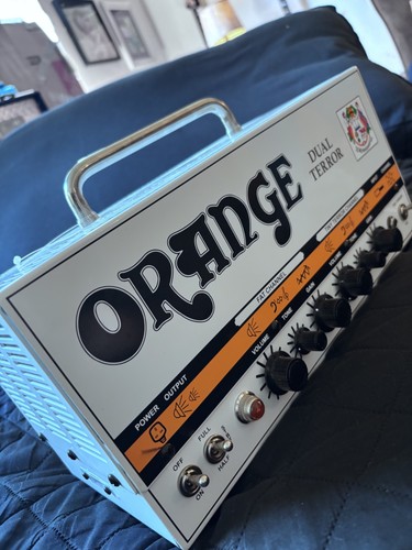 Orange dual terror guitar - orange,