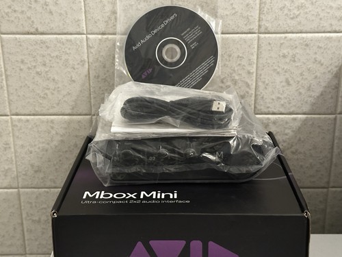 Avid mbox mini usb - mbox, 3