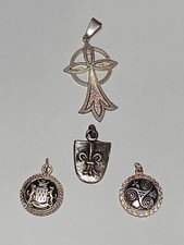 Bretagne bijoux 4 médailles