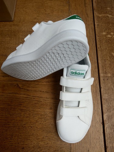 Paire chaussure adidas - chaussure,