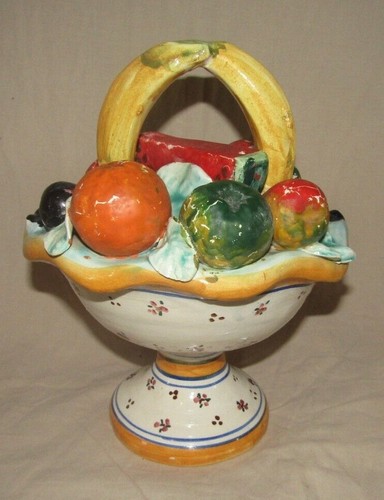 Panier avec fruits - panier,