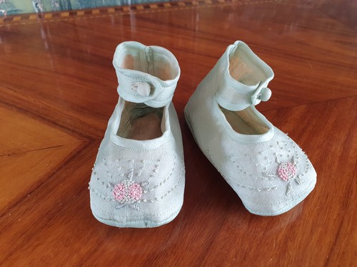 Paire chaussons bébé - chaussons,