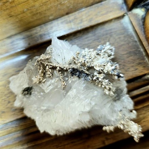 Argent natif sur calcite - sur,