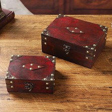 Ancienne boîte de rangement