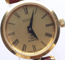 Montre à quartz femme vintage