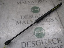 8200583852 VERIN DE HAYON /