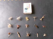 15 véritables mouches de