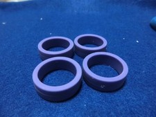 Pneu Tamiya Mini 4x4 grand diamètre profil bas violet d'occasion