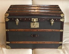 Malle ancienne Aux Etats-Unis 1920 bois laiton Haut de gamme 