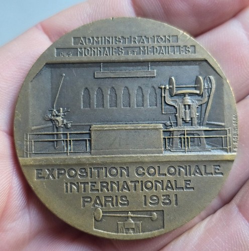 Très rare médaille - très,