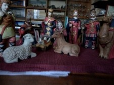 ANCIEN    SANTONS  DE  NOEL   , CRECHE