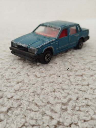 Voiture majorette 230 volvo - majorette, n°230