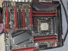ASUS ROG RAMPAGE V Extreme +