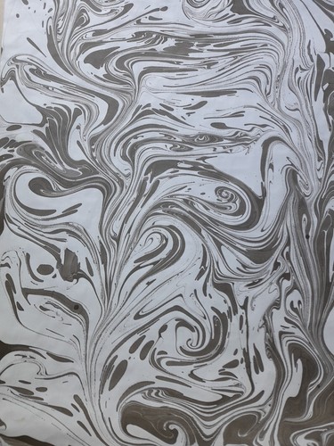 Papier marbré cuve de - papier, la