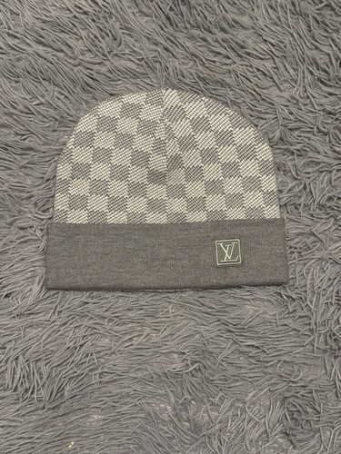 Bonnets louis vuitton - louis,