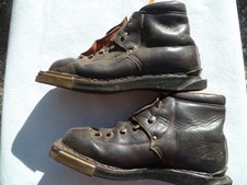 Chaussures Ski Adulte,MARQUE BOTAS  Déco Vintage Montagne  Collection Chalet