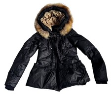 Doudoune courte bleue marine capuche fourrure   Marithé et François Girbaud