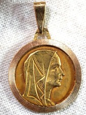 Médaille Vierge or massif marquée 750 poinçon tête aigle 0,99 gr AUD25MED001