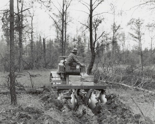 Oliver cletrac crawler discing - oliver-cletrac,