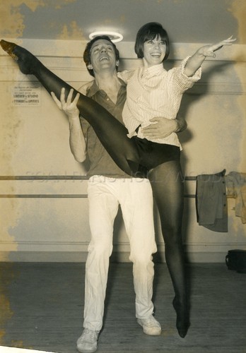 Leslie caron jean - leslie, jean-pierre