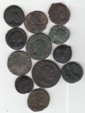 Monnaie Antique Lot de 12 monnaies Romaine en bronze