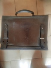 Cartable, sacoche en cuir vintage en cuir ancien dans son jus